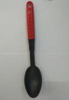 Ложка сервировочная цвет черный с красной ручкой